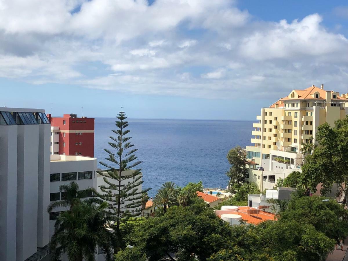 Astro Vista Madeira Apartments フンシャル エクステリア 写真